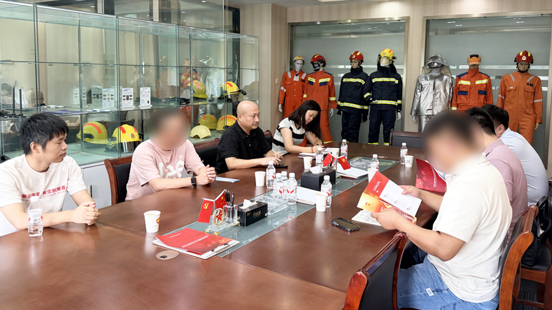 The New Era of Smart Enterprises | Experts from an AI Research Institute Visit Kaichang for Exchange and Research