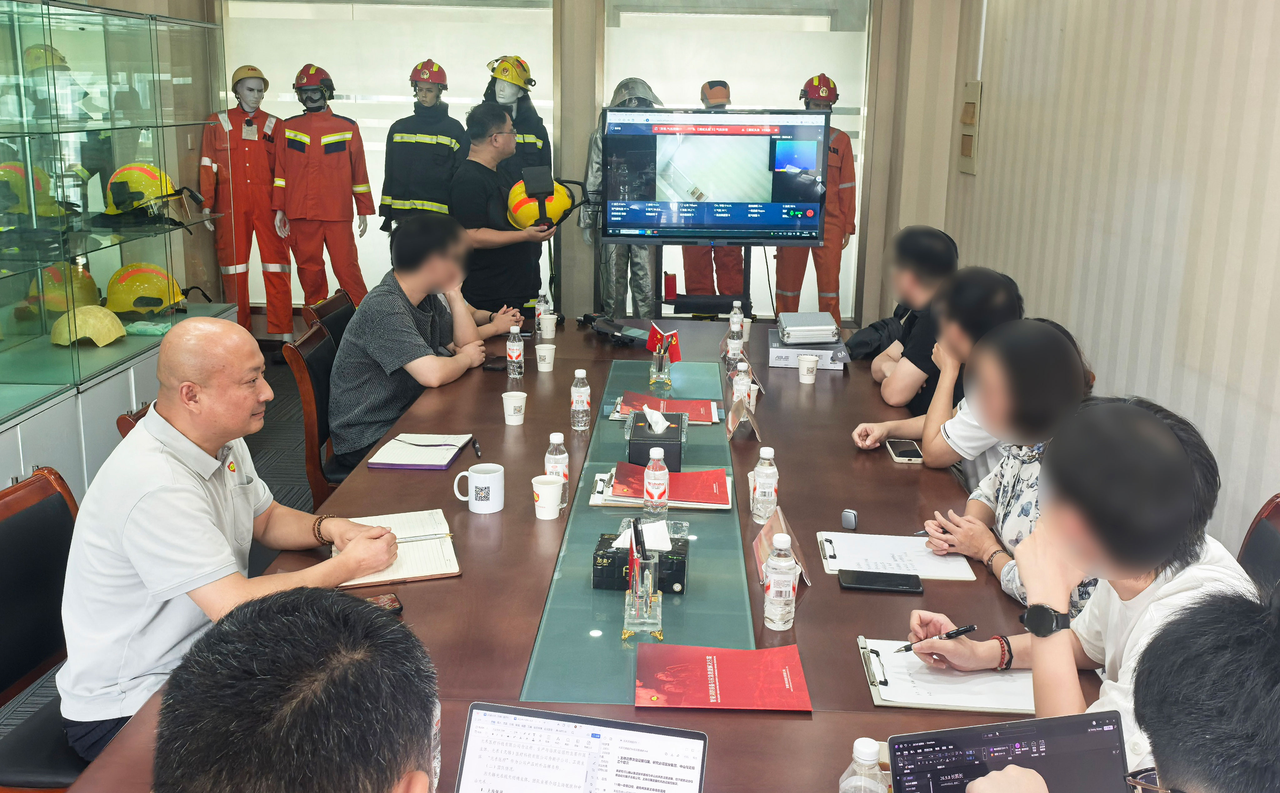 1790038187769811.jpg 2小.jpg